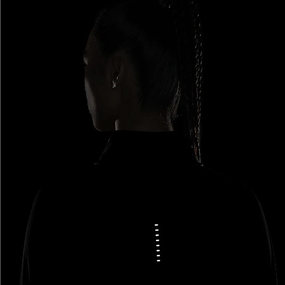 Nike Dri-FIT Swoosh Run Women's 1/4-Zip Running Midlayer Size 2X - Picture 7 of 7